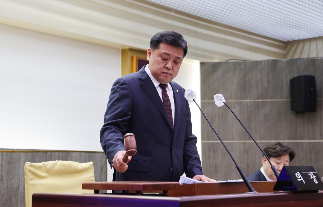 '제334회 단양군의회(임시회) 개회식 및 제1차 본회의' 게시글의 사진(3) '0M4A8031.JPG'