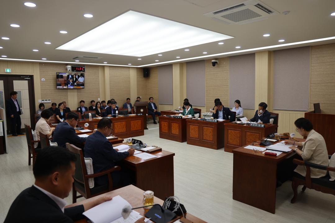 '제330회 단양군의회(임시회) 공유재산특위 제1차 회의' 게시글의 사진(4) '제330회 단양군의회(임시회) 제1차 본회의 (111).JPG'