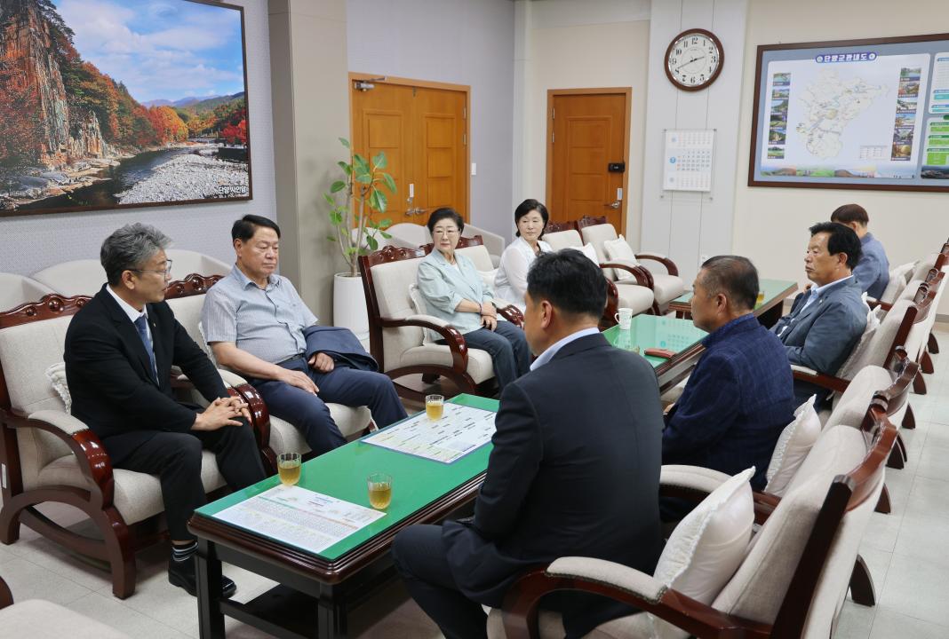 '신임 단양문화원장 의회 방문 차담' 게시글의 사진(4) '0M4A1451.JPG'