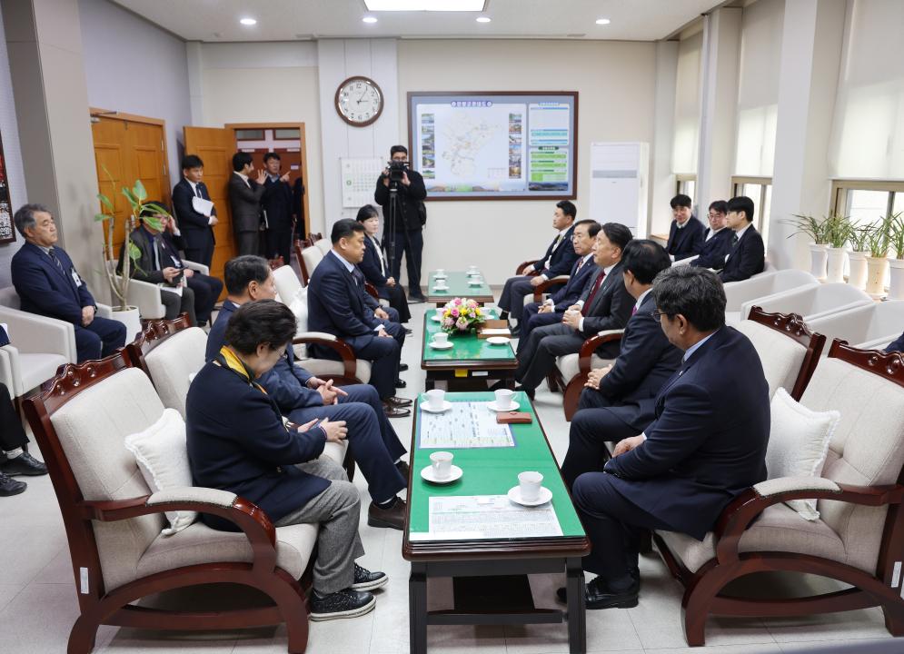 '도지사 의회 방문 및 도정보고회' 게시글의 사진(3) '0M4A9137.JPG'