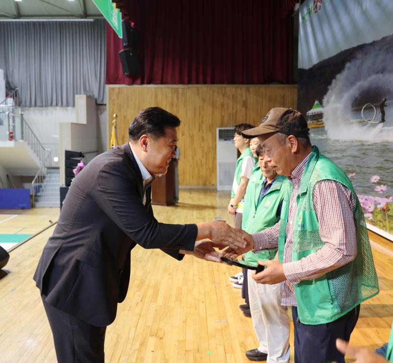 '새마을운동 제창 55주년 제15회 새마을의 날 기념식' 게시글의 사진(11) '0M4A4428.JPG'