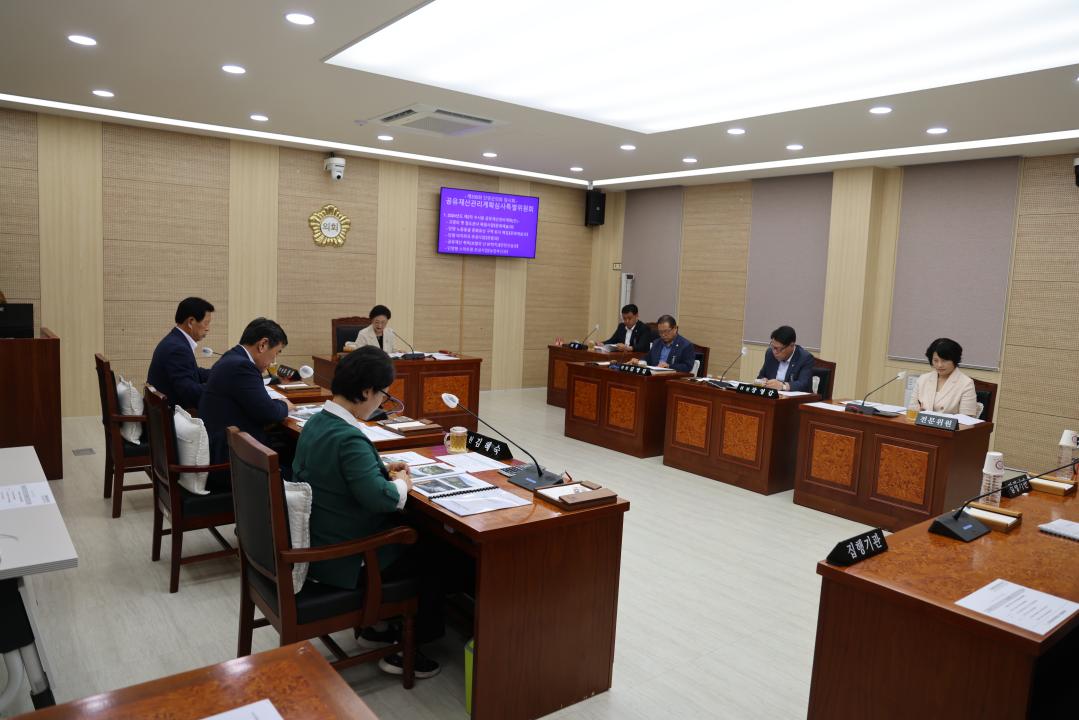 '제330회 단양군의회(임시회) 공유재산특위 제1차 회의' 게시글의 사진(2) '제330회 단양군의회(임시회) 제1차 본회의 (87).JPG'