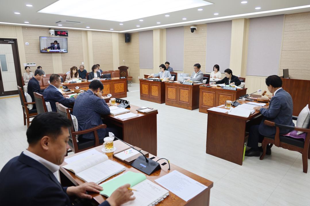 '제337회 정례회 조례안심사특별위원회 제1차 회의' 게시글의 사진(8) '0M4A2488.JPG'