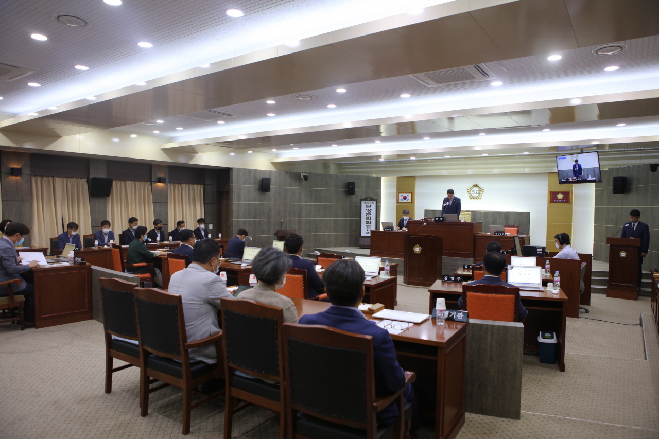 '제289회 단양군의회(임시회) 주요업무계획 청취' 게시글의 사진(1) '제289회 단양군의회(임시회) 주요업무계획 청취.JPG'