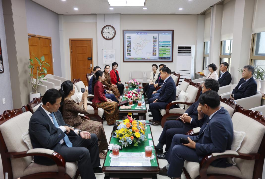 '캄보디아 관광부 차관 의회 방문 간담회' 게시글의 사진(9) '0M4A9764.JPG'