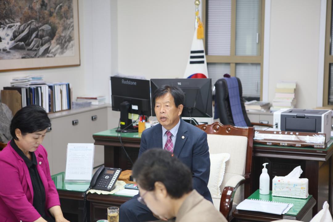 '정례 의원간담회 개최' 게시글의 사진(1) '8.29. 정례 의원간담회 (1).JPG'