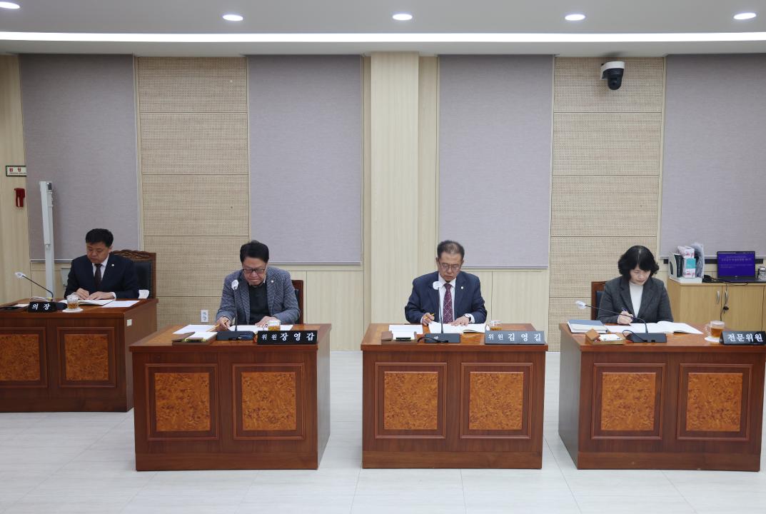 '제335회 단양군의회(임시회) 행정사무감사 및 주요사업장 현지점검 사후관리 특별위원회 제1차 회의' 게시글의 사진(3) '0M4A4299.JPG'