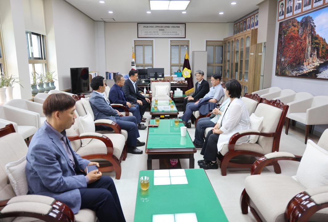 '신임 단양문화원장 의회 방문 차담' 게시글의 사진(5) '0M4A1429.JPG'