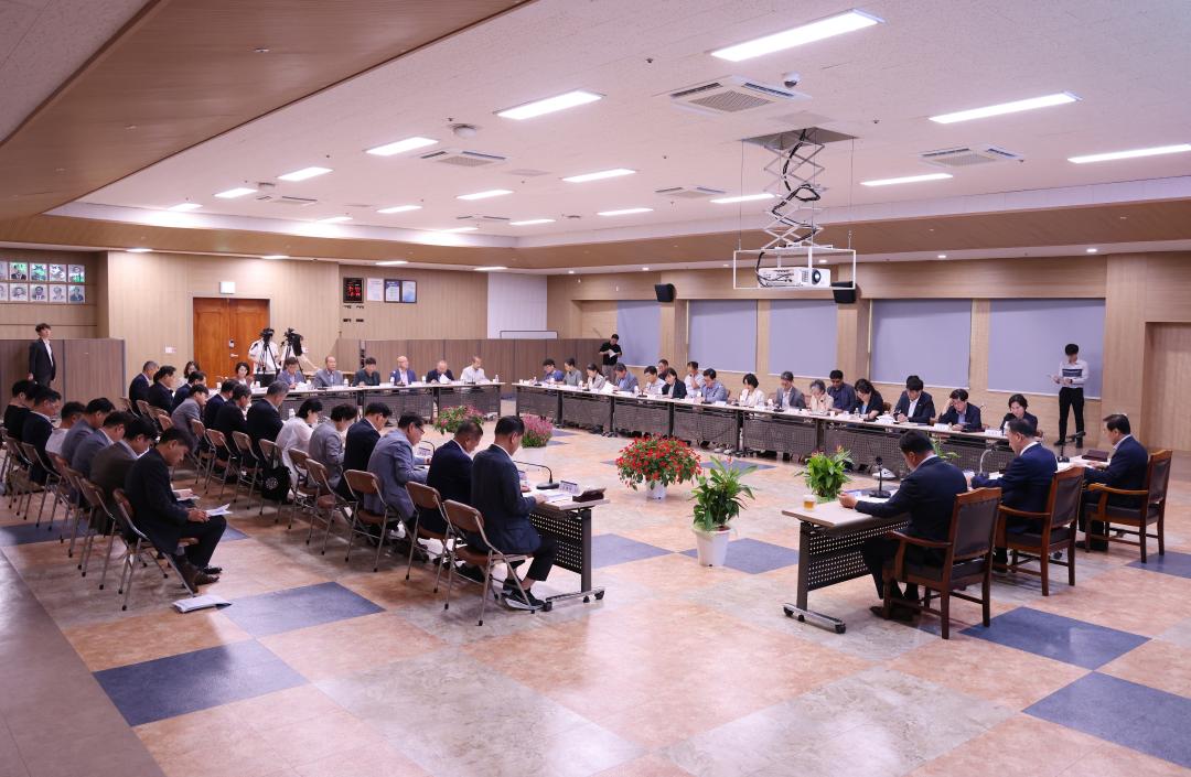 '엄태영 국회의원 초청 정책간담회' 게시글의 사진(4) '0M4A4793.JPG'