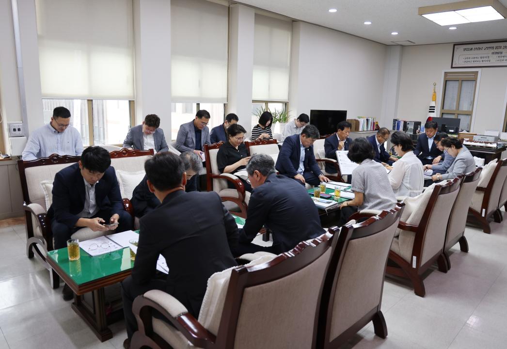 '8월 정례 의원간담회' 게시글의 사진(4) '0M4A4960.JPG'