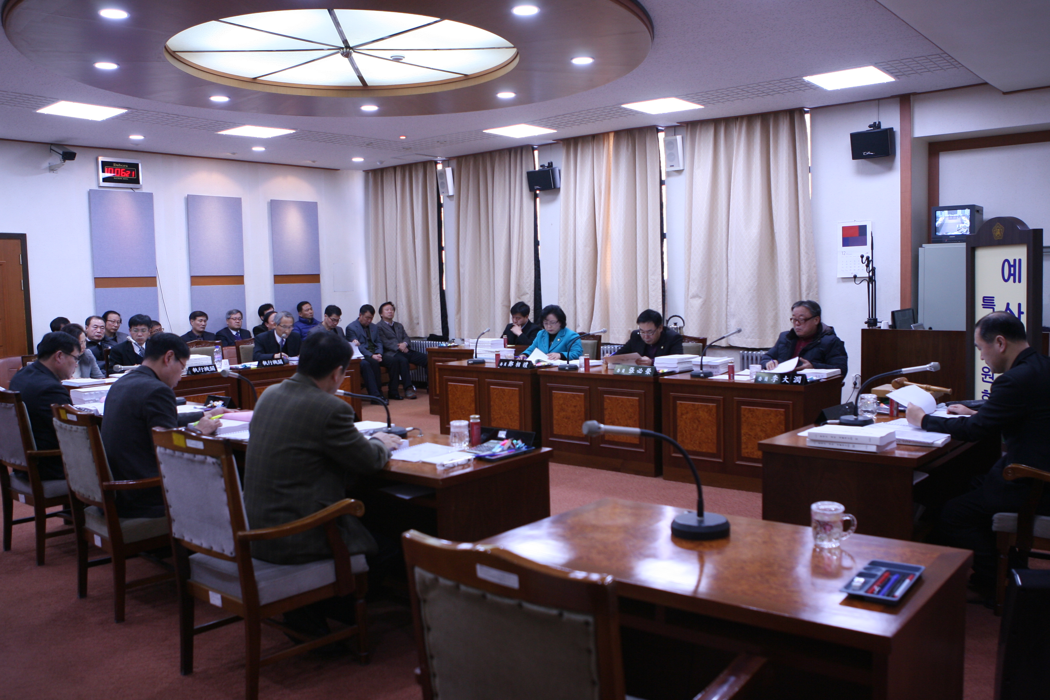 '제217회 정례회 \"예산결산특별위원회 활동\"' 게시글의 사진(2) '예산결산2.jpg' '제217회 정례회 \"예산결산특별위원회 활동\"' 게시글의 사진(2) '예산결산2.jpg'