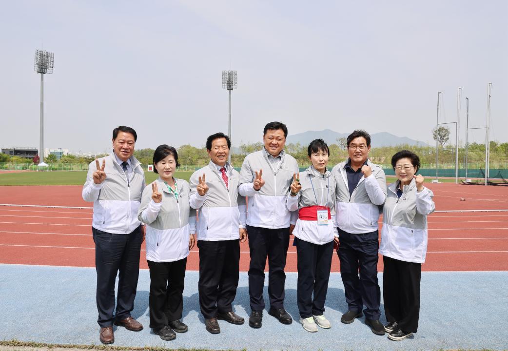 '4. 24. 제19회 충청북도장애인도민체전 출전 선수단 격려' 게시글의 사진(26) '0M4A5399.JPG'