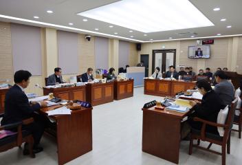 제332회 정례회 예산결산특위 제3차 회의