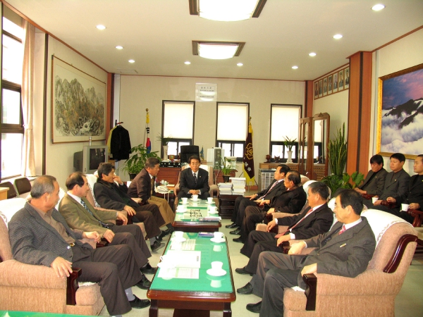 전직 의원과의 간담회 개최(2006. 12. 22)