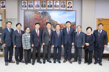 도지사 의회 방문 및 도정보고호회