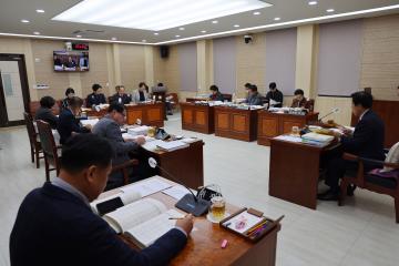 제332회 정례회 예산결산특위 제4차 회의