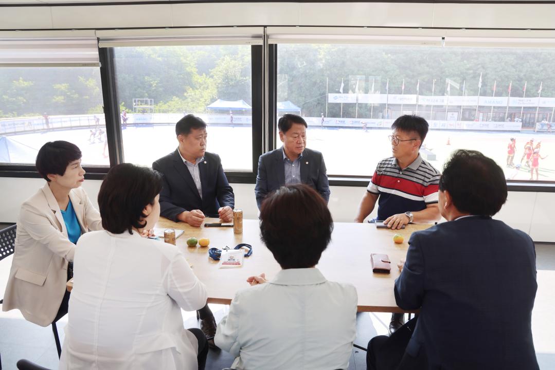 '단양군의회, '제20회 아시아 롤러스케이팅 선수권대회' 단양군 출전 선수 격려' 게시글의 사진(2) '선수단격려1.jpg'